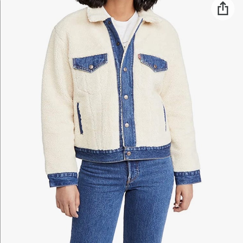 NWT Levi’s Shearling Trucker Jacket